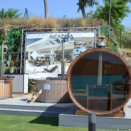 Al-401 In Alcazaba Lagoon * Estepona