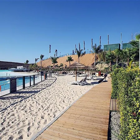 Apartment Al-401 In Alcazaba Lagoon