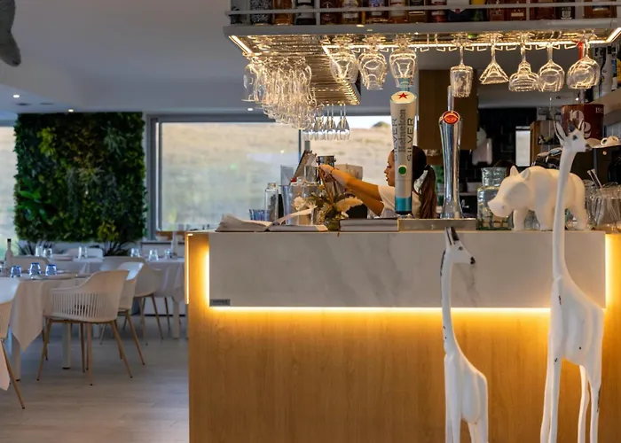 Al-401 In Alcazaba Lagoon * Эстепона