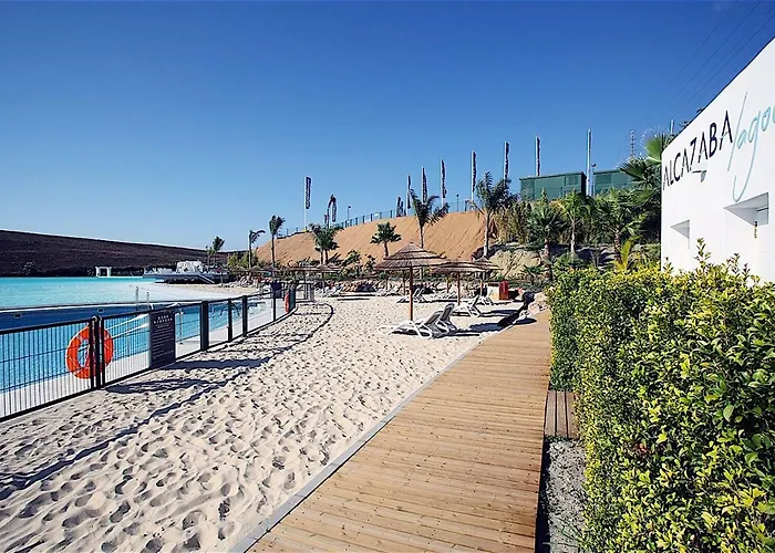 Apartment Al-401 In Alcazaba Lagoon