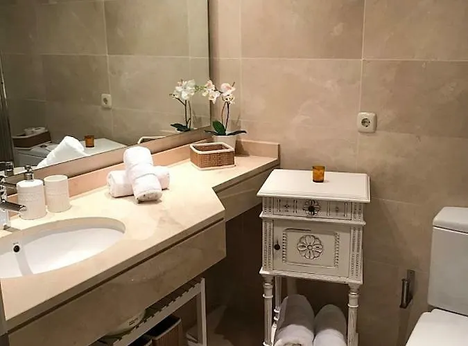 Al-401 In Alcazaba Lagoon