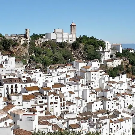 Al-401 In Alcazaba Lagoon *