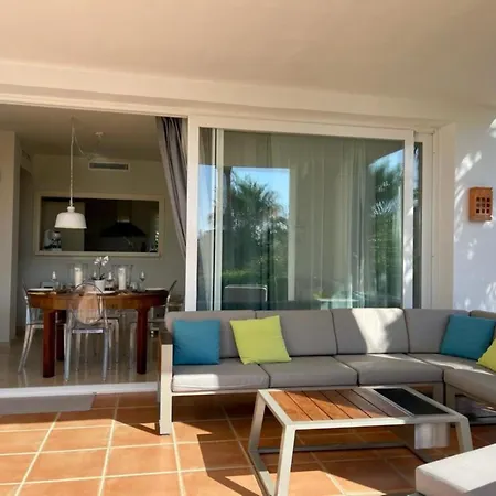 Al-401 In Alcazaba Lagoon *